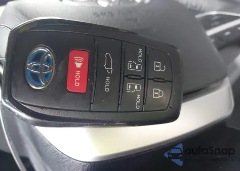 2022 Toyota Sienna Xle z USA, uszkodzony, nr VIN 5TDYSKFC8NS063233